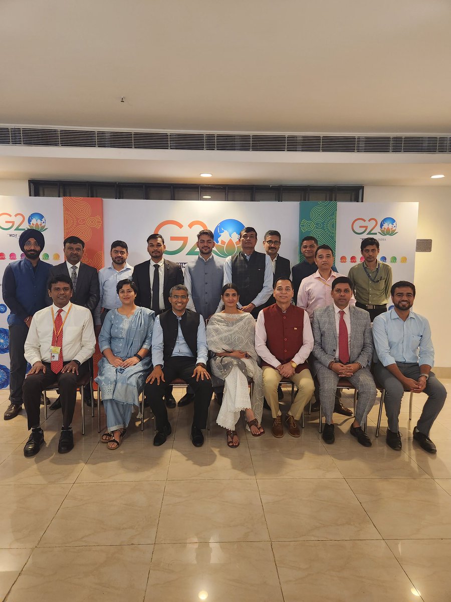 Amarnath_IFS's tweet photo. It was an honour to be part of India’s #G20BharatSummit Team and work towards the success of the Summit. It gave me the opportunity to work with a group of young and motivated officers, who handled all VVIP movements through IGI Airport smoothly. https://t.co/2rYCc3GWF9