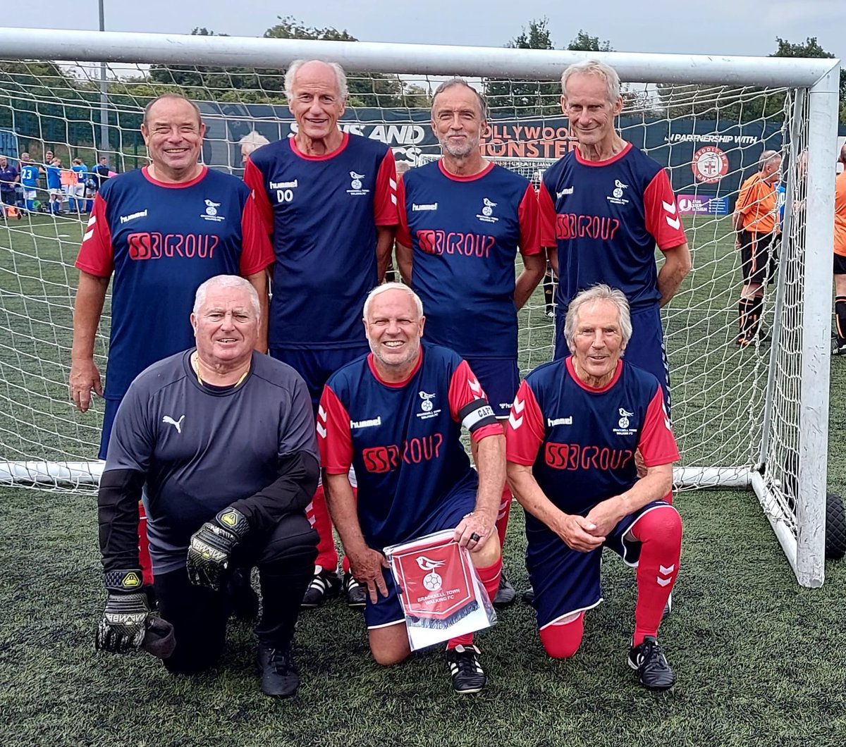 Bracknell Town WFC tweet media