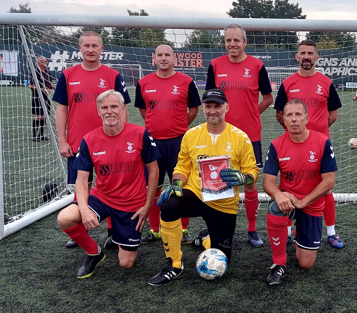 Bracknell Town WFC tweet media