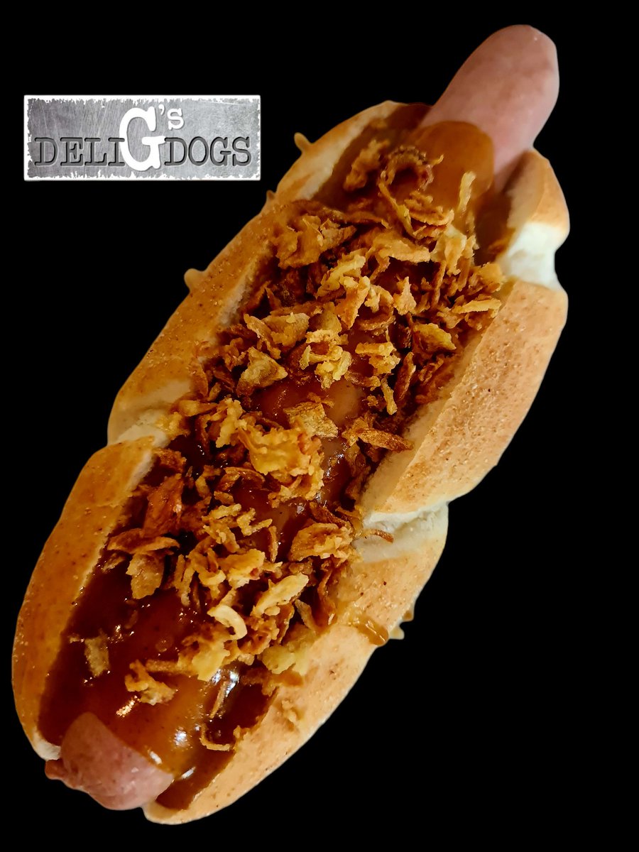 Quarterpound Beef, Curry Dog w. Crispy Onions😋🌭... Coming to a Stadium near you! <a href="/sholingfc/">Sholing FC</a> #sholing #local