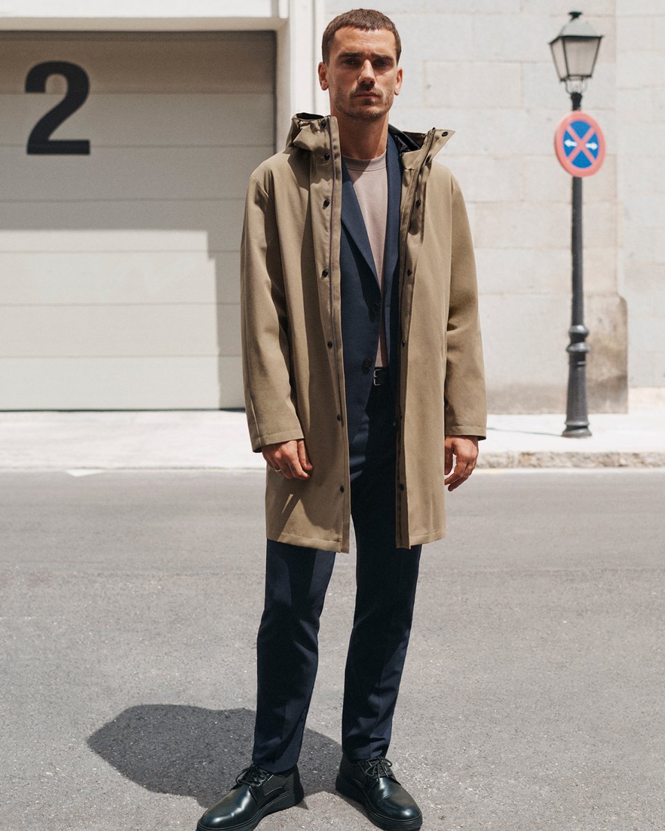 Mango's tweet image. Presenting a new instalment of Performance garments, whose technology will give you an edge over the challenges of everyday life. #MoveForward #MangoMan