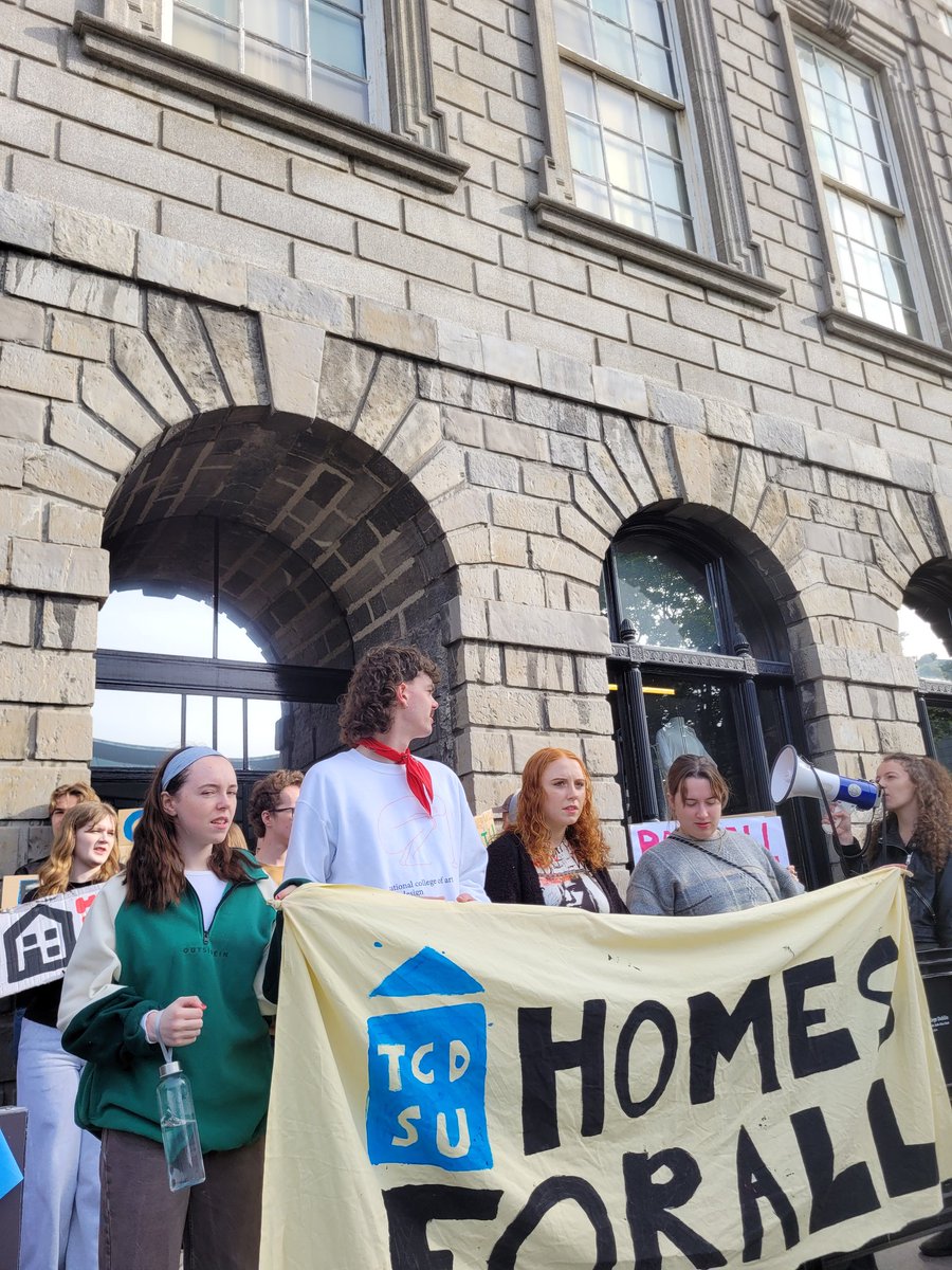 Jenny Maguire (SU) (@tcdsu_president) on Twitter photo We've blockaded the Book of Kells <a href="/tcddublin/">Trinity College Dublin</a> and will be here until 5pm in response to Trinity's unaffordable rents and constant rent increases. Come out to support! We've blockaded the Book of Kells <a href="/tcddublin/">Trinity College Dublin</a> and will be here until 5pm in response to Trinity's unaffordable rents and constant rent increases. Come out to support!
