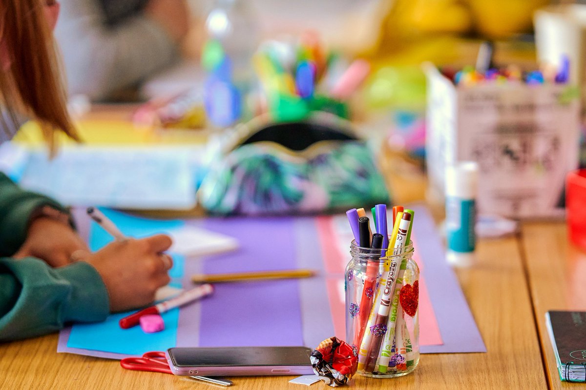 UHIPerth_'s tweet image. 1/3
#NotTooLateToStart➕Want to begin a new and exciting career? Think you’ve missed your chance to start college or uni? Please get in touch with us. Within our #EarlyEducation and #Childcare dept, we still have places available on a few of our courses: 🔗bit.ly/4823Hwi