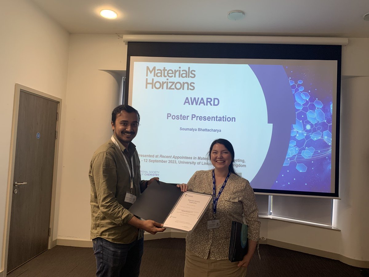 RoySouvik_'s tweet image. Congratulations to best poster winners #RAMS2023
Soumalya Bhattacharya @ChemistryUoN, Lila Mahmoud @UoBChem, Yasumoto Tsukada @UoAGeosciences, Rhiannon Germaney @UoLChemistry, and Shannah Kerrigan
Spomsored by @RoySocChem @RSC_MolEng
@JMaterChem @MaterHoriz @Asynt