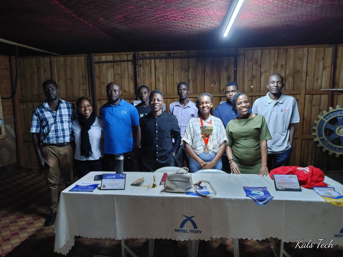 rctnansana's tweet image. A big big thanks goes to all those who attended our fellowship last night, both virtually and physically.
Thank you for always choosing Nansville every Tuesday evening. Let's do this again next Tuesday.
#HopeCreatingTitans
#CreatingHopeInTheWorld.