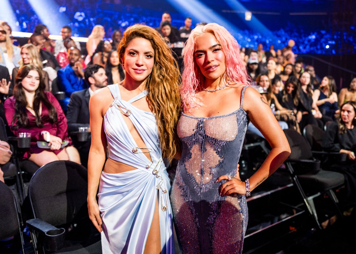 NosyBuzzer's tweet photo. #MTVVMAs 2023: Lots of A-List artistes Host: #NickiMinaj
#rema #selenagomez #taylorswift #icespice suki #straykids #VMAs #MTV #afrobeats #haileybailey #chloebailey #shakira pinkvenom best cardi meg #lilnasx #blackpink #dojacat #demilovato #moonbin #trending #justintimbalake VMA https://t.co/EfbKqPtKQ0