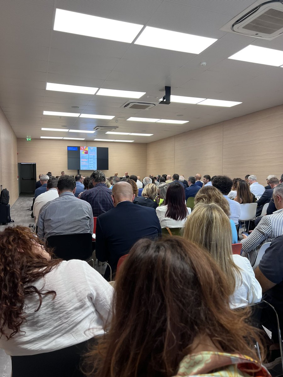 #FDL2023 “La nostra agenzia #ASSET si muove sul filo delle altre agenzie regionali. La sostenibilità digitale è una modalità necessaria non solo per i cittadini ma per le istituzioni”.

▶️ Segui la diretta su youtube.com/live/JHisu0NVe…