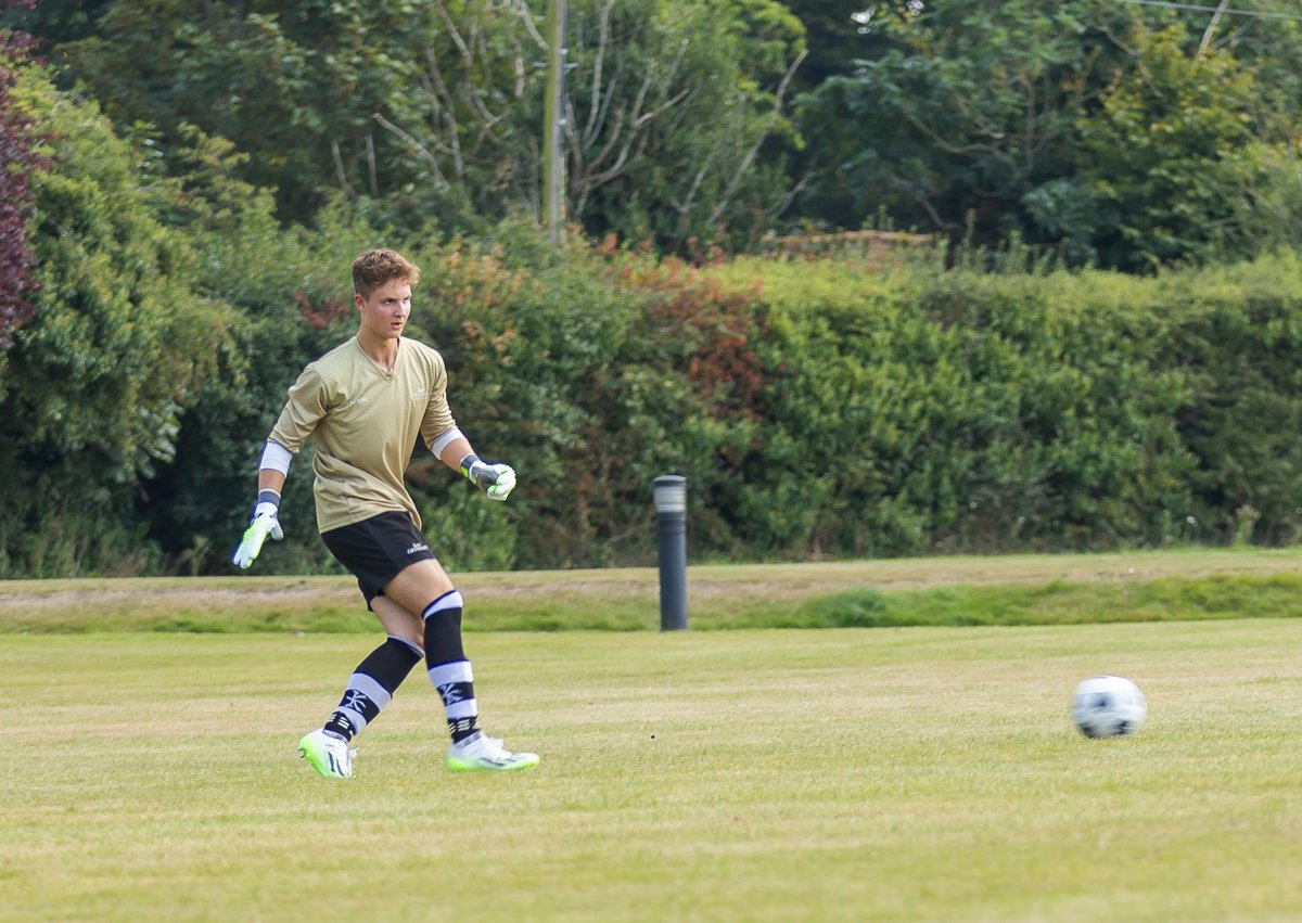 Gresham's Sport tweet media