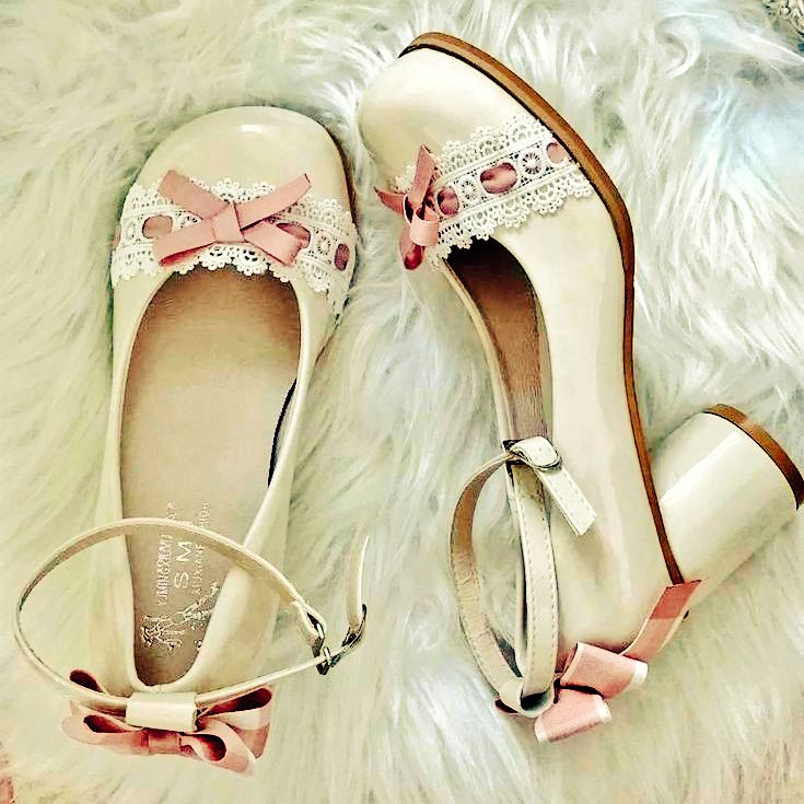 ssmilessweet's tweet photo. 𖩤𖩣 𓈒 ֹ coquette footwear ┈ ⊹🩰

— a thread https://t.co/9NA4bZl4cD