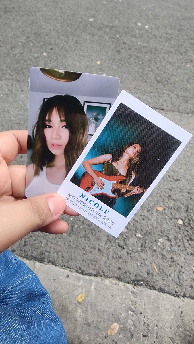 OfficialPauline's tweet photo. Thank you for these freebies @nikimooni 🫠✨️💕
#NicoleWorldTour2023
#NicoleWorldTour2023inMNL https://t.co/UY9q84Or9d