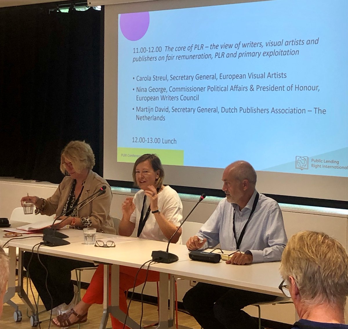 EVisual_Artists's tweet image. EVA SecGen @cstreul speaks at the #PLRI conference. #PLR is a key source of income for visual authors paid for the free public use of books with their works🖍️📚 

A #BBK study shows that 60% of artists earn 5,000€ or less from their art. Every source of income is crucial.

🧵