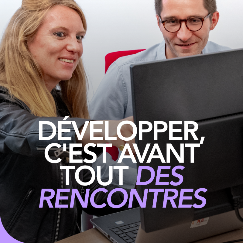SNCFConnectTech's tweet photo. Être développeur c'est bien plus qu'un métier, c'est une philosophie ! 💻

En cette #JournéeDesDev nos experts #tech nous ont partagé avec une pointe d'humour geek leur quotidien pour innover et faciliter l'accès aux #mobilitésdurables 🦾 👇

#ProgrammersDay #Code #Dev