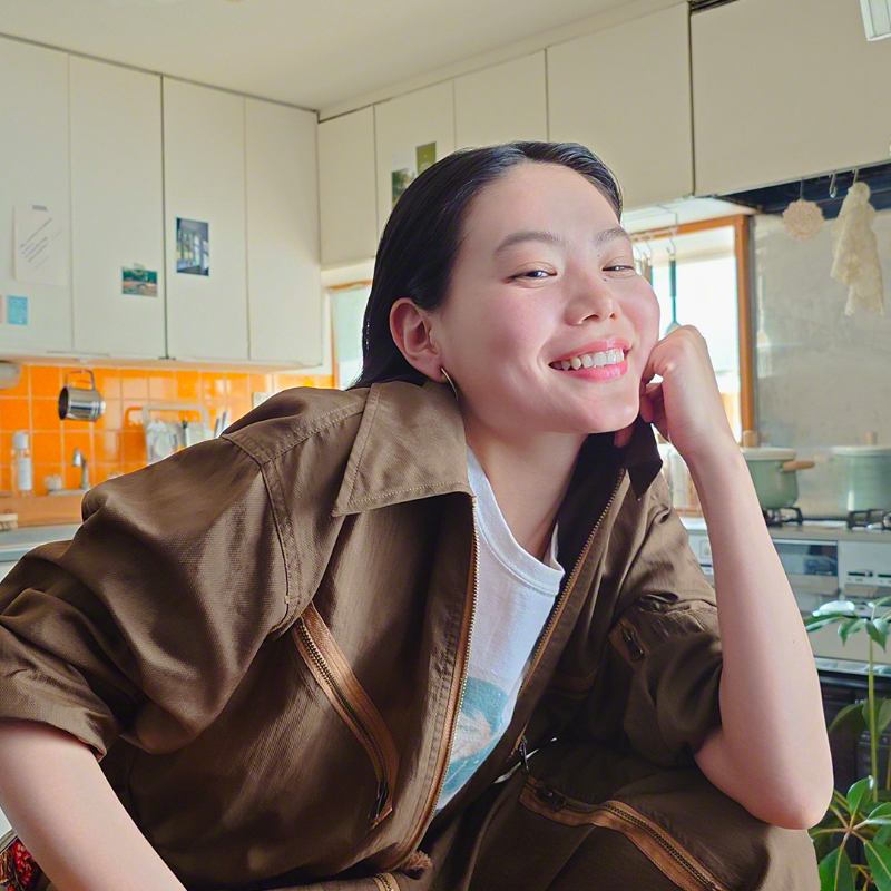 sonyxperia's tweet photo. Get together with #Xperia5V. For the perfect group selfie, just smile and wave – with a little help from the smart hand shutter!
#Sony #Xperia #SonyXperia #NextGenSensor #NewPhoneNewMe #3in2