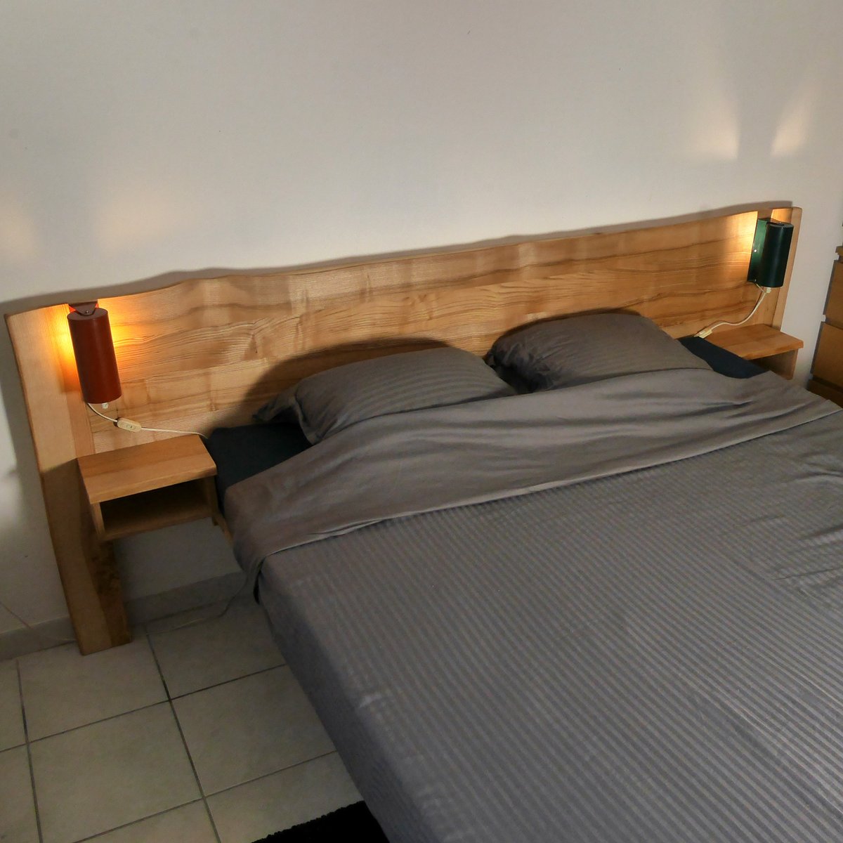 LKG_atelier's tweet photo. Tête de lit en frêne massif, et bonne nuit !
https://t.co/AN9VJXShI1 https://t.co/QBce4UWMir