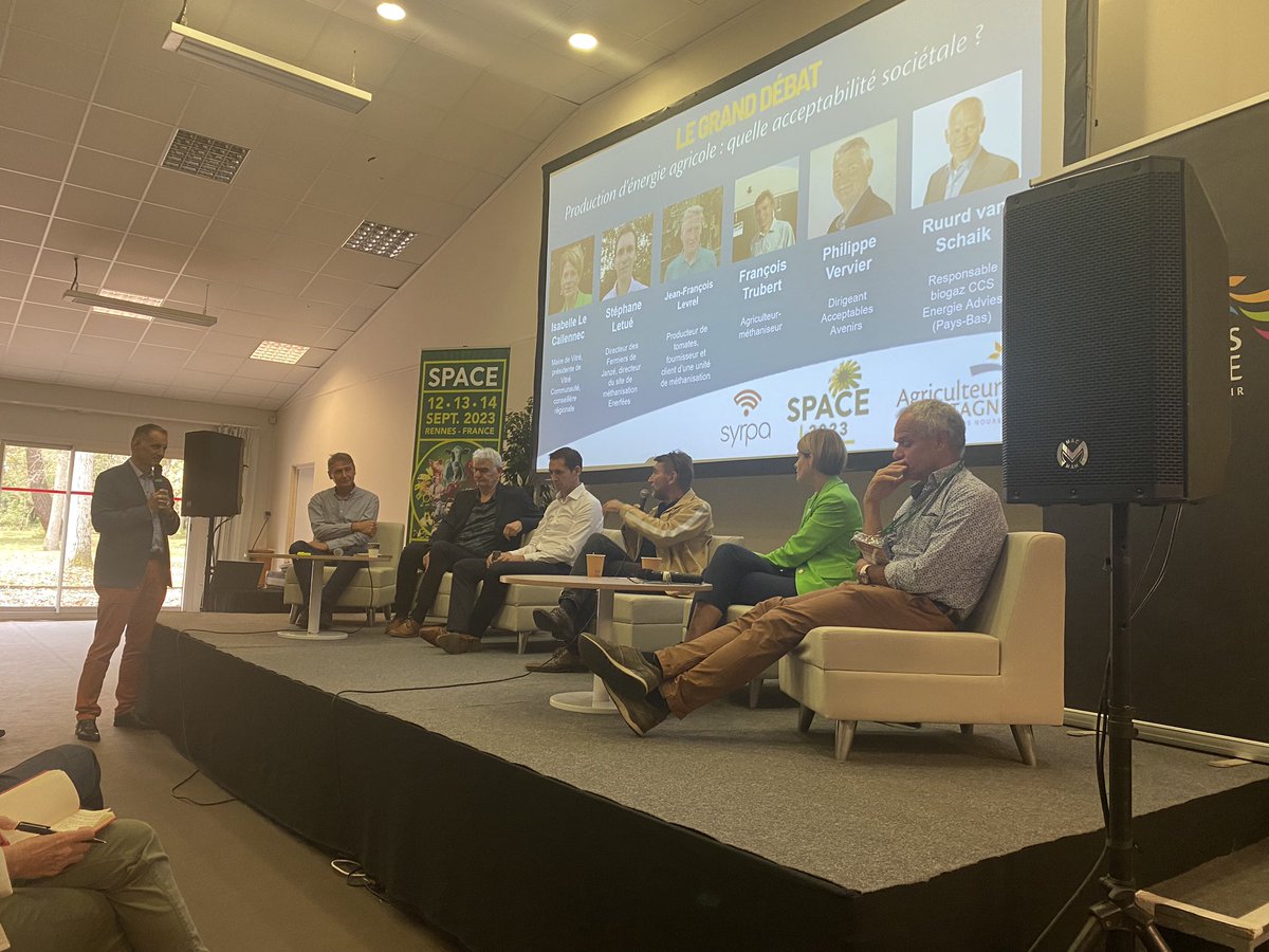 sebastien_evain's tweet image. 👍 #GrandDebat2023 le thème de l’acceptabilité sociétale de l’énergie agricole.
2 enseignements :
💡 l’énergie apporte de la rentabilité à l’#agriculture et donc de l’attractivité.
💡la #communication est clef en amont d’un projet
@SYRPAcom @agriculteursBzh @SPACERennes