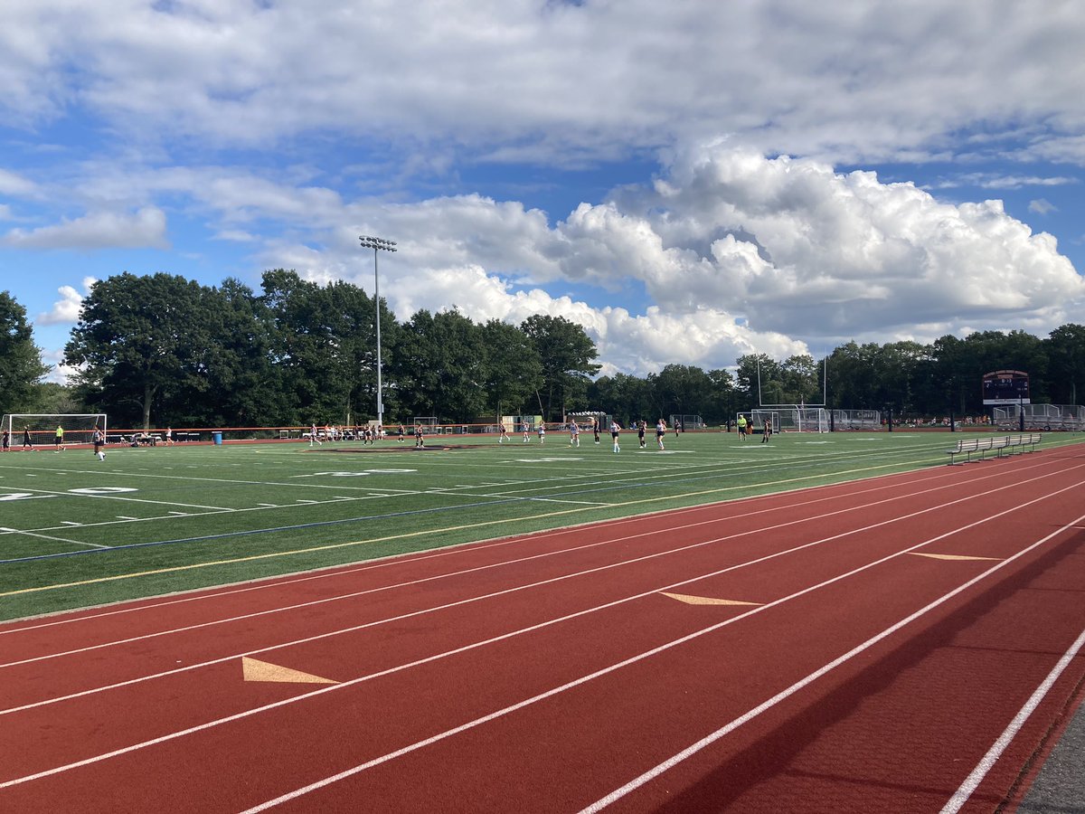 Awesome to watch OA field hockey 🏑 dominate yesterday!! Way to go, tigers! 🐅
