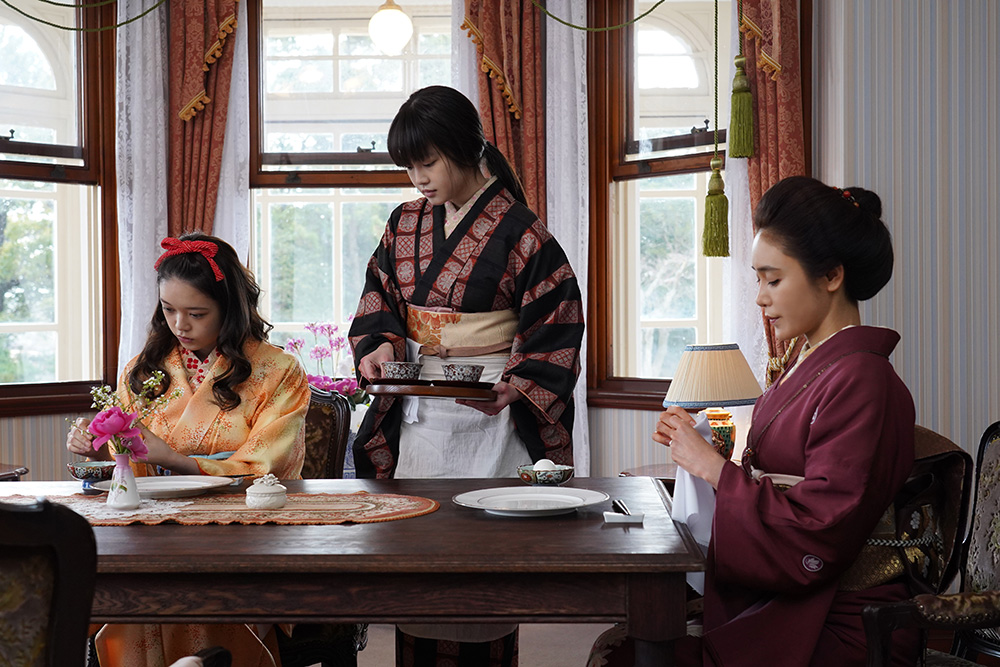 설렘 가득 #쿠도 &amp; #미요 포착( ˃᷄˶˶̫˶˂᷅ ) 💗
<나의 행복한 결혼> 보도스틸 공개👰🤵
 
[#이벤트]
<나의 행복한 결혼> 개봉 기념!
지금 바로 인용으로 기대평을 남기면
추첨을 통해 최초 시사회 초대합니다🎬
(9/14 ~ 9/21, 9/22 개별 DM 발표)