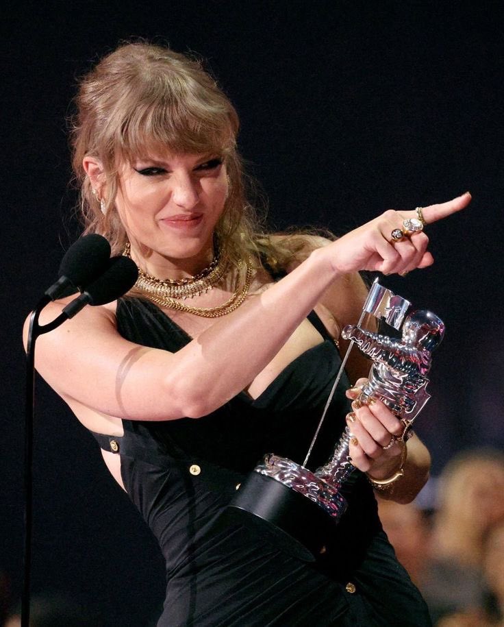 janesreputation's tweet photo. look at her!!! https://t.co/PfN4ADmFNS