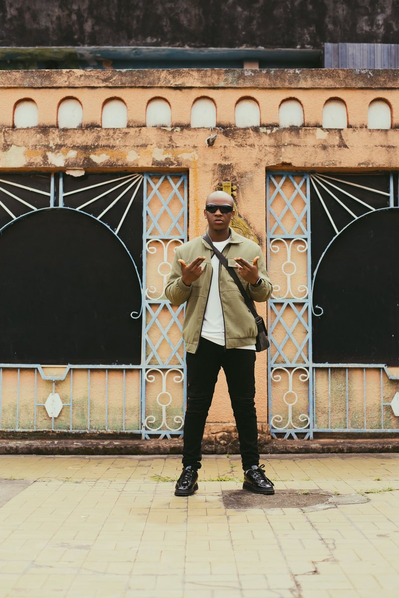 Officialclido's tweet image. NEW CLIDO VERSE SOON #BSIDE #GABBYRECORDS