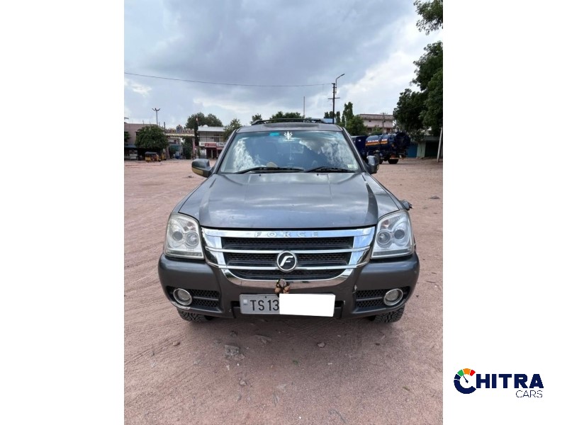 CarsChitra's tweet photo. *Force Motors Force One EX 6+D
*Model : 2015
*Excellent condition
*Second owner
*Transmission : Manual
*Kms driven : 55452
*Color type : Grey
*Fuel type : diesel
* Price : 4,50,000/- https://t.co/s1XmqXhPqB