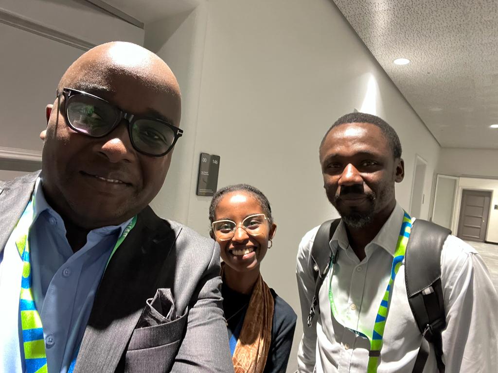 I  and @LeoKemboi were walking along the hallways of @WTO when a polite student @snmuthoni approached and reminded me of classes (Law and Econ) I taught @StrathmoreLaw and added that as the reason for studying international economic law in Geneva.  #WTOPublicForum  1/N