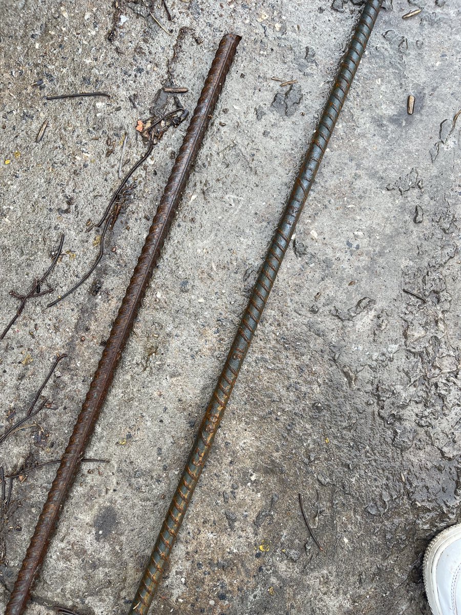 oil_shaeikh's tweet photo. Something is happening in the construction 🏗️ industry which the @SONNigeria standard organization of Nigeria need to look into and explain to Nigerians.
The diameter of the reinforcement bars we see in the market are no longer reflecting the actual sizes.
12mm bars are now 10mm
10mm now 8mm
16mm now 14 mm
This is a dangerous situation.
The earlier we need to address this, the better for us, regulatory bodies need to do their jobs in ensuring standards.
This is also applicable to steel beams, angle irons !
Engineers need to over-design and recommend larger sections to be on a safer side, building will be come more expensive but safer.
@SONNigeria should wake up to it’s responsibility! There is negligence somewhere.