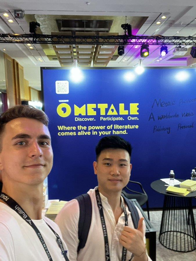 TaleX_chain's tweet photo. "The sizzling atmosphere! Come and share your photo with Metale!" 🔥🔥 
#Metale #Token2049 https://t.co/DDrRYTyqzq