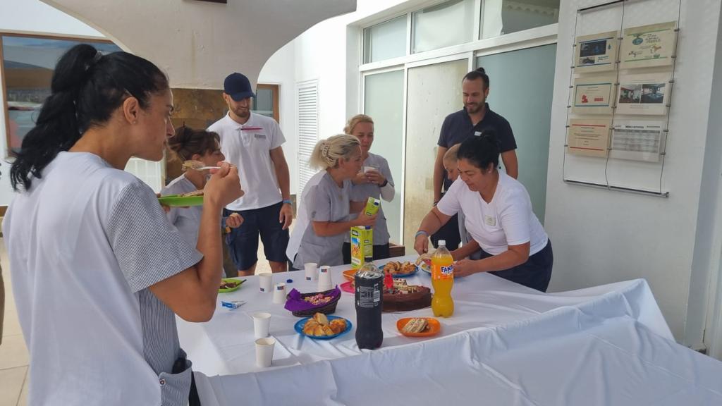 Celebrating the #Housekeeping week @ #Royaltenerifecountryclub &amp; #Sunsetviewclub. Teams thanks for all you do everyday. Gracias por vuestro trabajo y por todo lo que haceis #Tenerife
