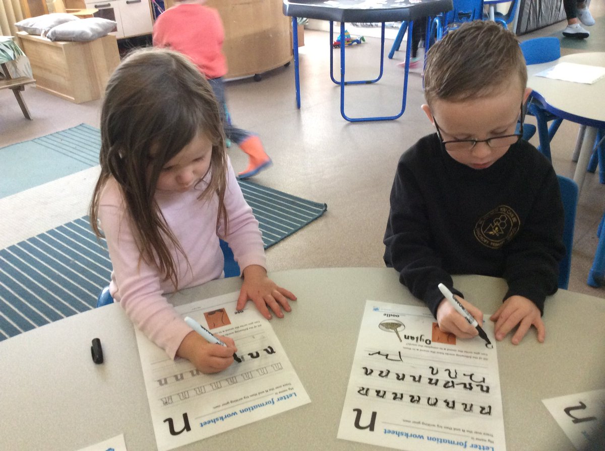 BanchoryBEEHive's tweet photo. Some letter and number formation this week in the B.E.E Hive🐝

#educaction #inclusion #girfec #literacy #earlyyears #playpedagogy https://t.co/3HpylPCKJN