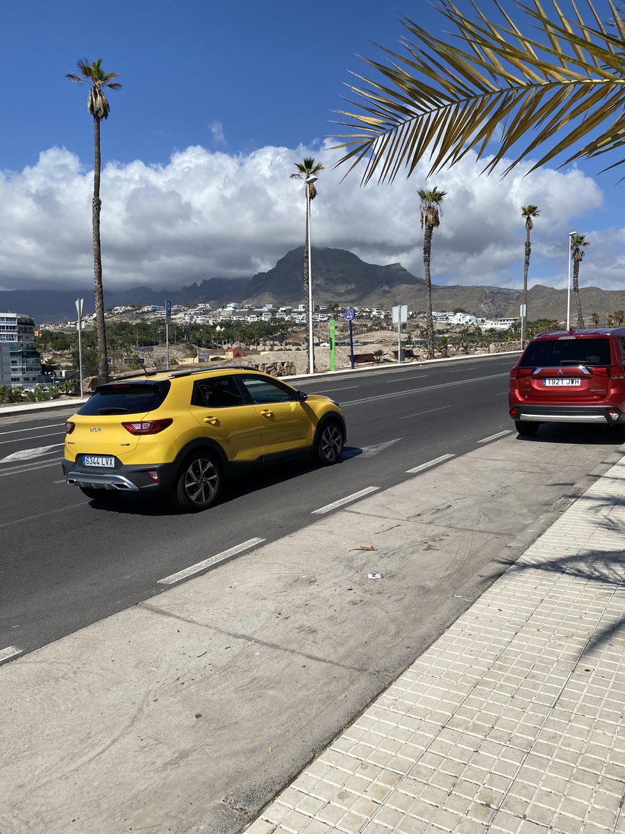 sunroof_inside's tweet photo. Beautiful #Tenerife in September! #EYE #EIW3 #erasmusforyoungentrepreneurs #beautiful #Tenerife #images https://t.co/jkUstgHxmn