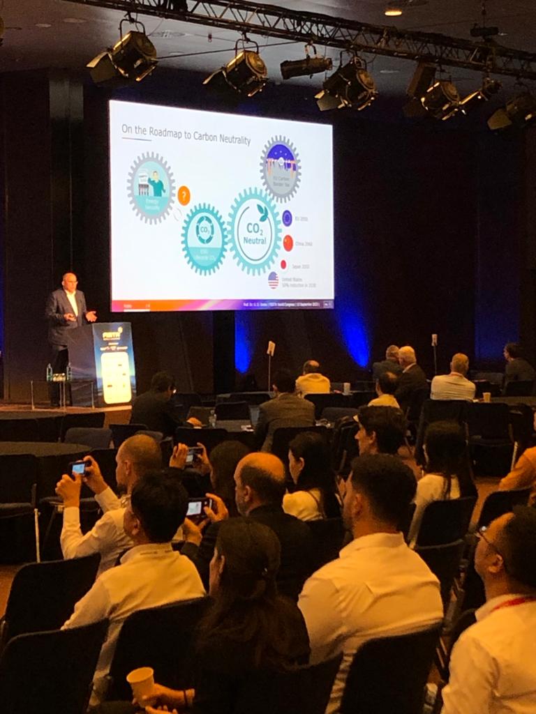 FISITAhq's tweet photo. The need to reduce CO2 requires a system approach, with consideration not only of the vehicle use phase, but also #energyavailability, #energysourcing, #vehiclemanufacturing &amp; #endoflife handling

“We need a lifecycle approach,” Uwe Dieter Grebe, Exec VP @AVL #FISITAworldcongress https://t.co/tJB8qZlnR2