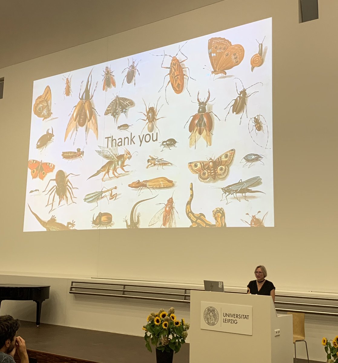 The keynote talk of @EstherTurnhout (questions and answers included) was possibly one of the best I’ve heard at a conference. Inspiring to insist in questioning how and why we do science #gfoe23