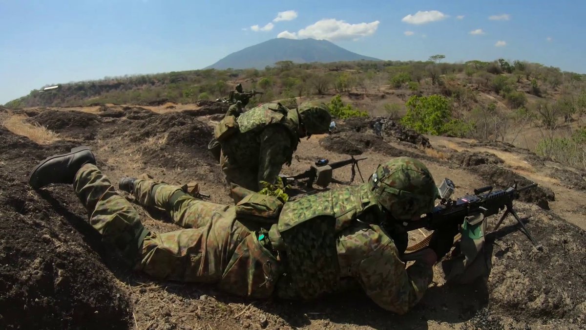 Jatosint's tweet photo. /49
More photos of ๐ฏ๐ต Japanese soldiers during the CALFEX and amphibious landing
As usual, most (if not all) of their rifles and MGs have brass catcher/collector
#GarudaShield #SuperGarudaShield #SGS23 #SGS2023
https://t.co/EH37PbWbl3 https://t.co/Xi52erd5x5