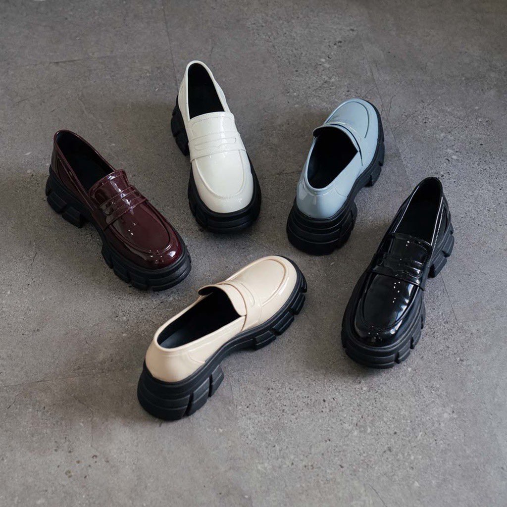 belanjaugal's tweet photo. Rekomendasi Loafers Wanita 
(｀・ω・´)

- a thread -

#DrunkTaylorsVersion #iPhone15Pro #StrayKids #Iphone15 #shopeeaffiliate #racunshopee https://t.co/bDBYtkcXai