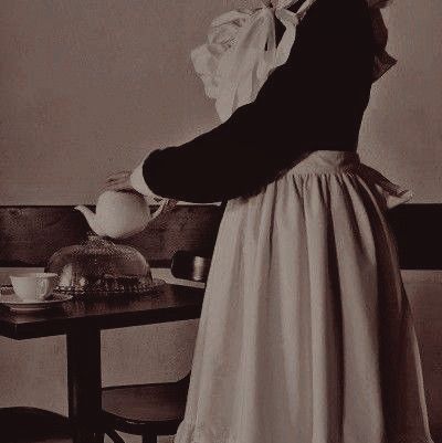 DiosaI's tweet photo. ¿Qué se necesita para una sissy maid ideal ?¿Qué atributos y características debería tener?¿Cuáles son las habilidades que la sissy debe dominar?
En primer lugar, por encima de todo, una sissy maid debe ser obediente.
#sissyespañol #maid https://t.co/1SEvEvDiYj