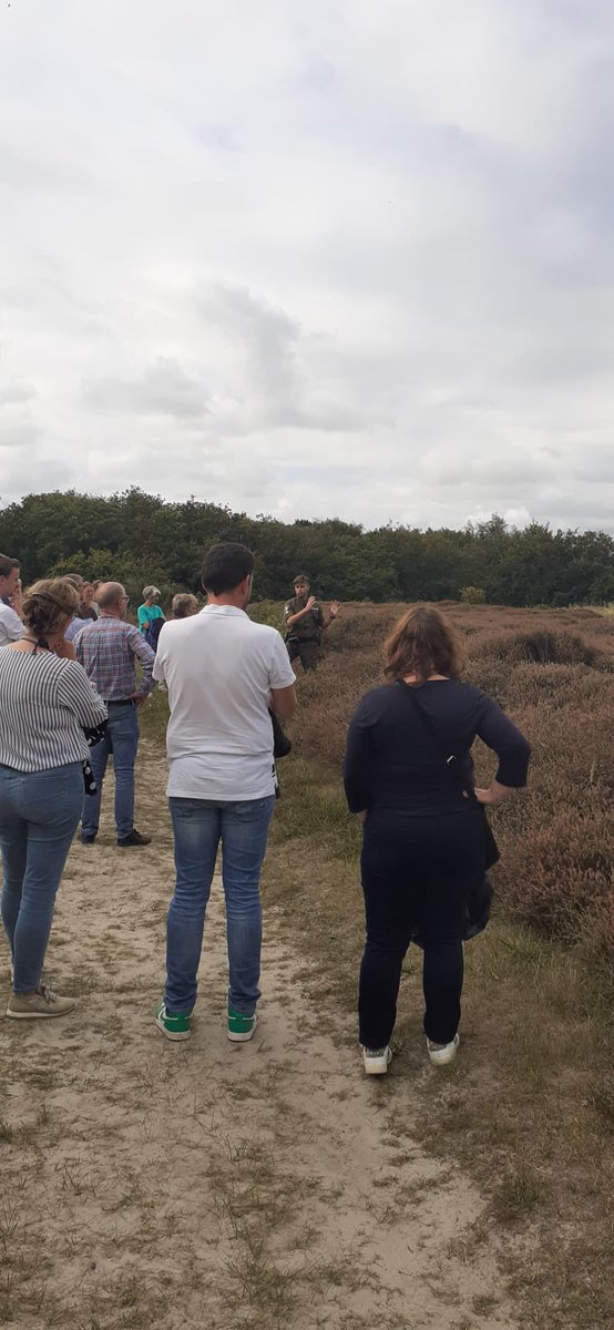 Statenleden ervaren het verhaal van Nationaal Park Hollandse Duinen op landgoed <a href="/VillaOckenburgh/">Villa Ockenburgh - SHBO Ockenburgh</a>, binnen 5 minuten van #erfgoed naar #Natura2000. Hoe mooi is dat!