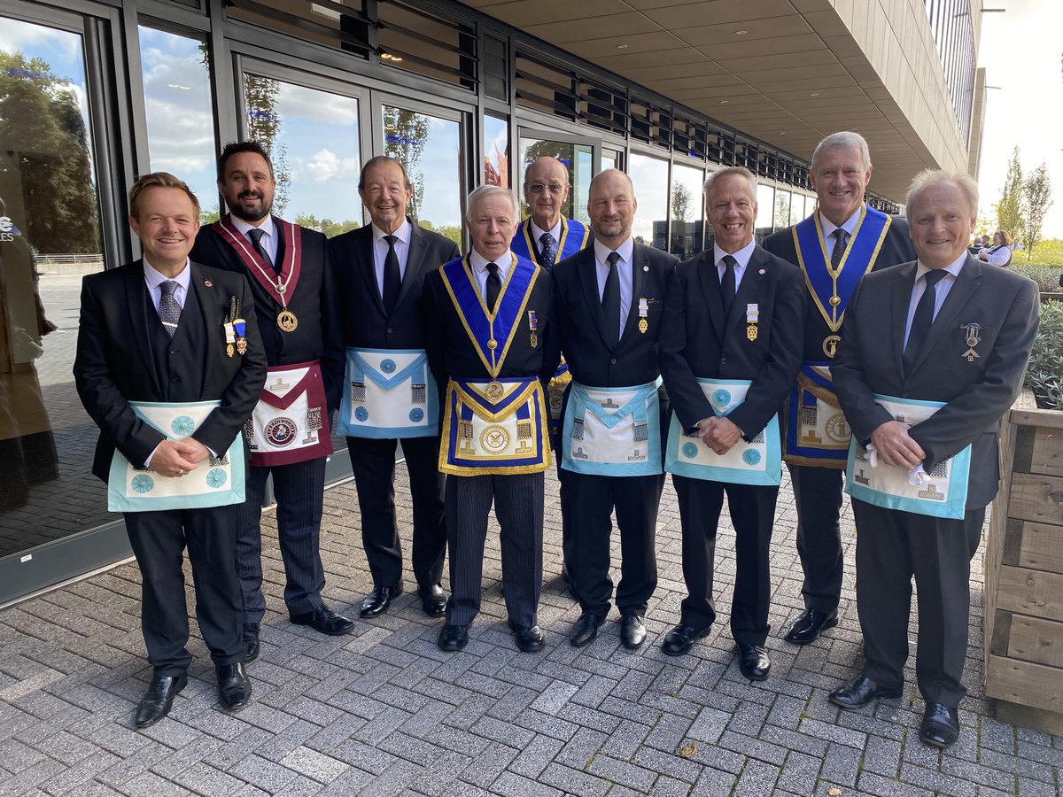 Herefordshire Delegation ready for the Quarterly Comms meeting. ⁦<a href="/DGLBMason/">PGM for Herefordshire, MEGS, Glos & Herefords</a>⁩ ⁦<a href="/PGLHerefords/">Herefordshire Freemasons</a>⁩