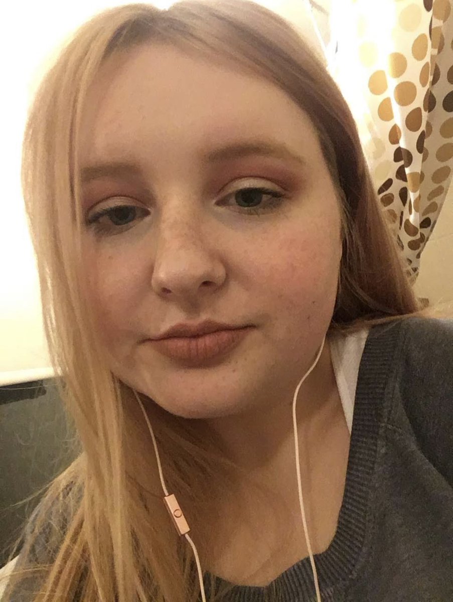 GracesTweetses's tweet photo. Idk if this is a glow up or a glow down 😭 https://t.co/Z3GaaDqzcI