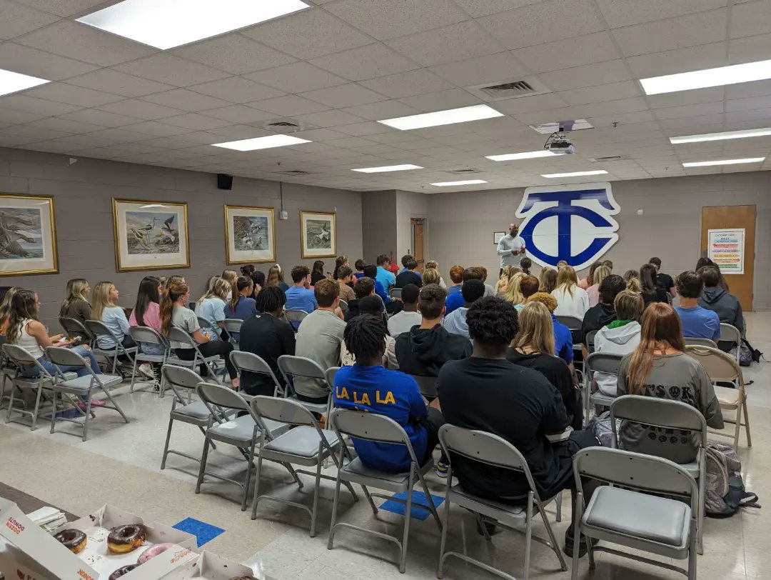 Tuscaloosa County High School Huddle coming in strong at 66 attendees!!

#FCAGreater