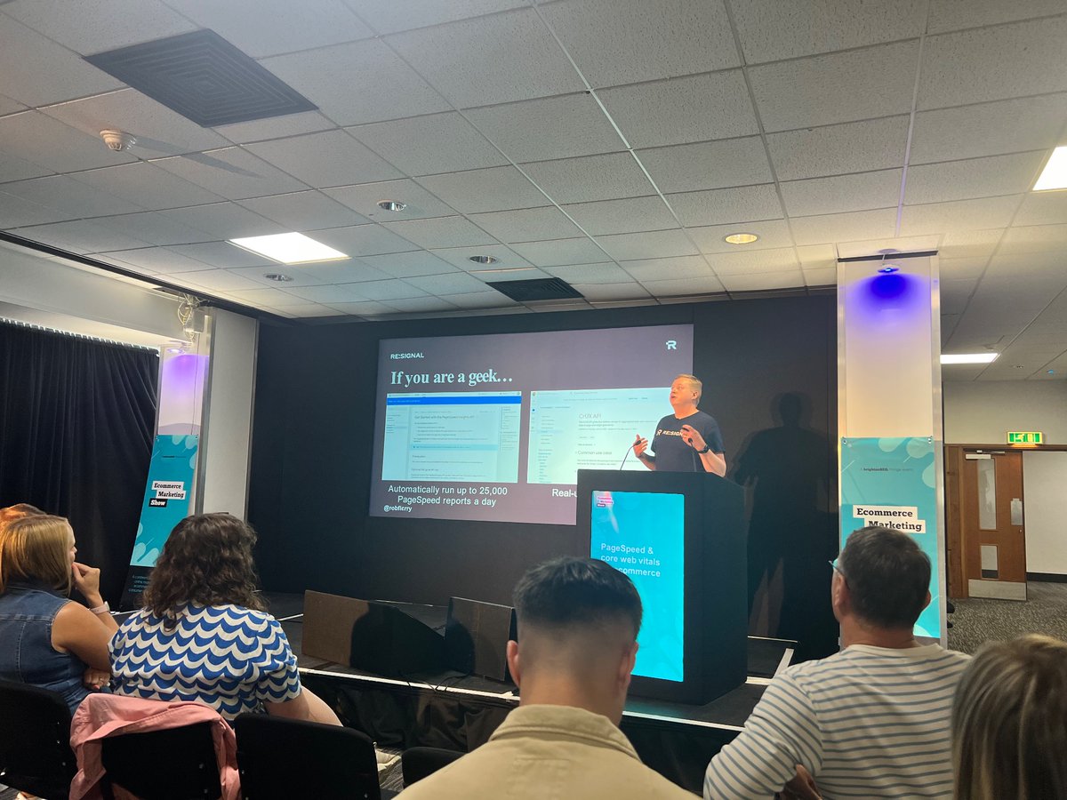 Great talk by <a href="/robkerry/">Rob Kerry</a> on improving page speed at #BrightonSEO you can run 25,000 reports a day. Now we know what Rob does in his spare time 😅