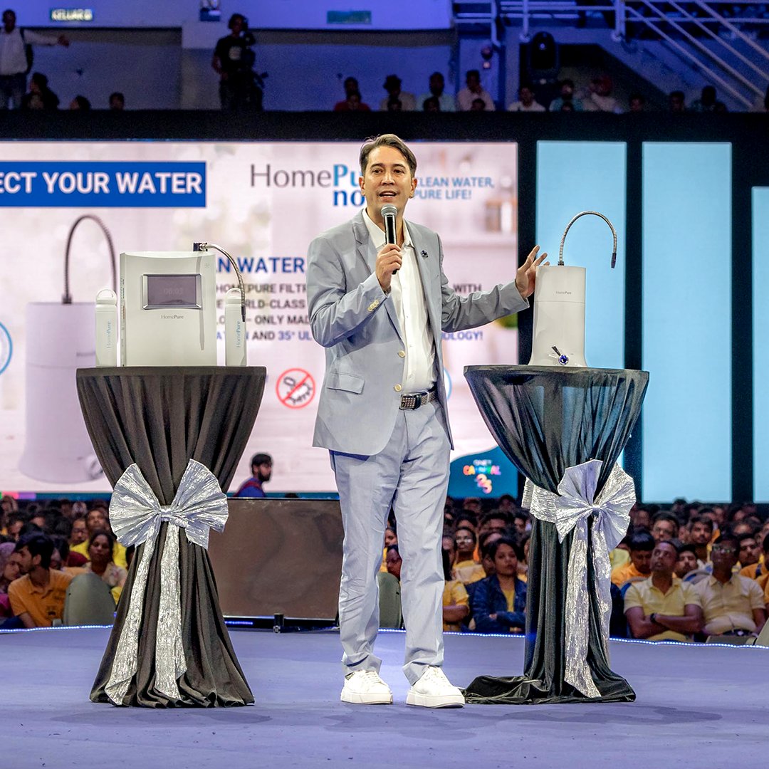 QNET_India's tweet photo. Thanks to our V Partners for taking the stage at V-Malaysia 2023 to showcase the impressive HomePure product range ❤ Meanwhile, a wide range of products was displayed at the #QNET Carnival, allowing our beloved QNET entrepreneurs to experience them firsthand.
#QNET25 #QNETIndia https://t.co/lLQP4BxOLh