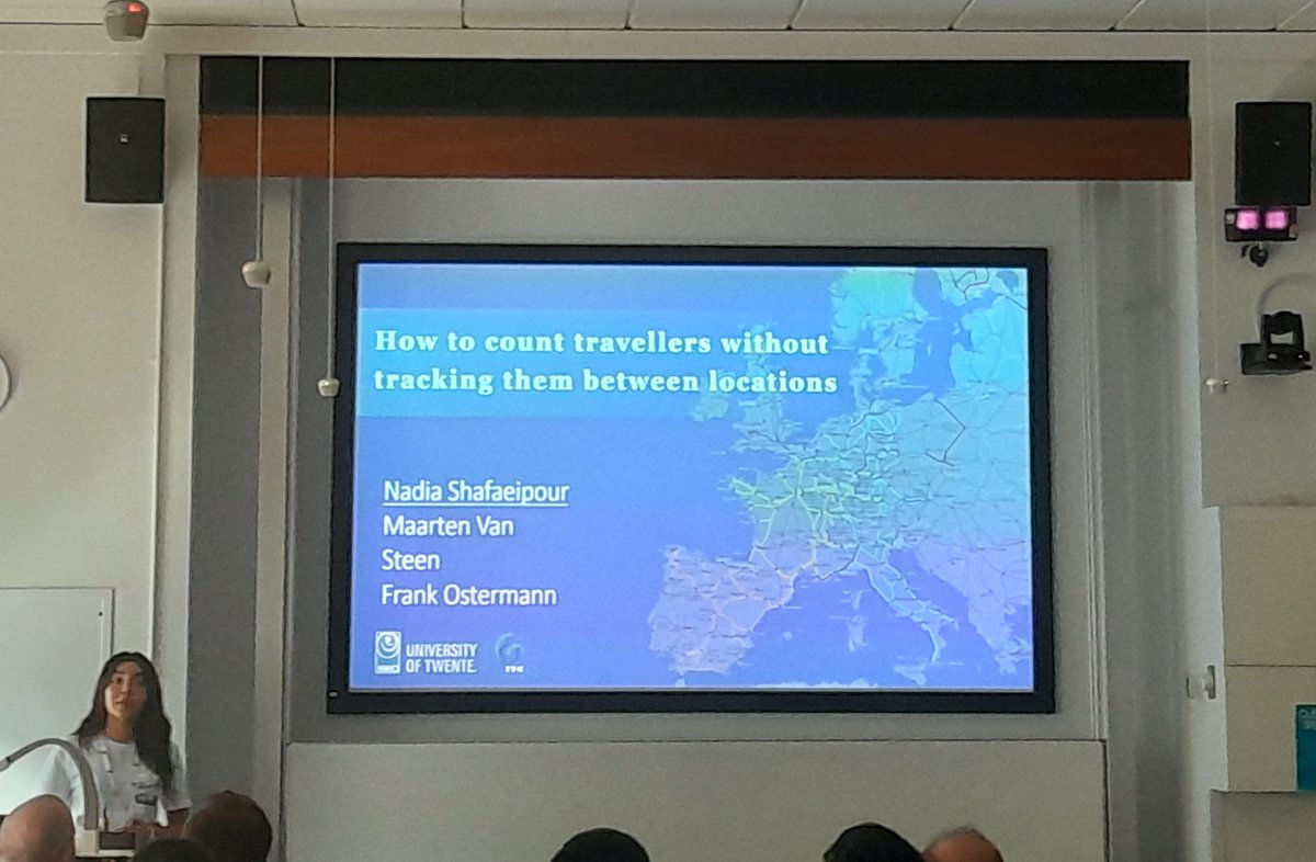 Great talk by Nadia Shafaeipour on how to count movements between stations in a public transport network while preserving privacy #GIScience2023 Check out the paper at doi.org/10.4230/LIPIcs…