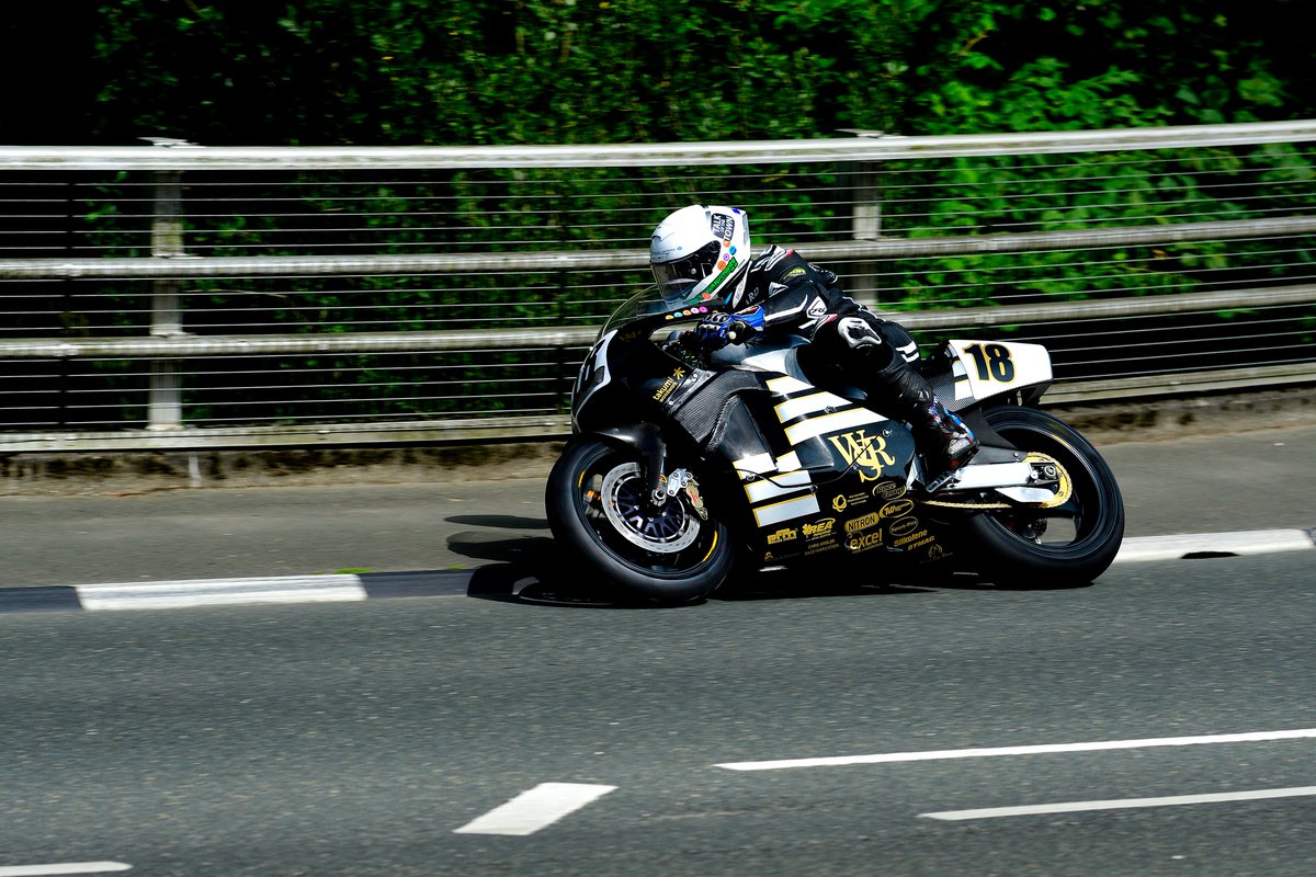 Shaun Anderson on the Wiz Norton at Braddan Bridge during practice.
<a href="/WizNortonRacing/">WizNorton Racing</a> , <a href="/StevieRRN/">Road Racing News</a> , <a href="/ManxGrandPrix/">Manx Grand Prix Official</a>