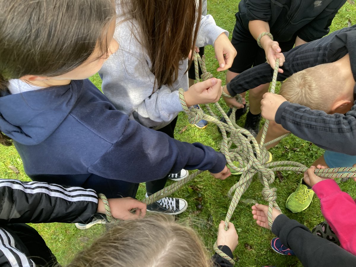 Mrs Routledge tweet media