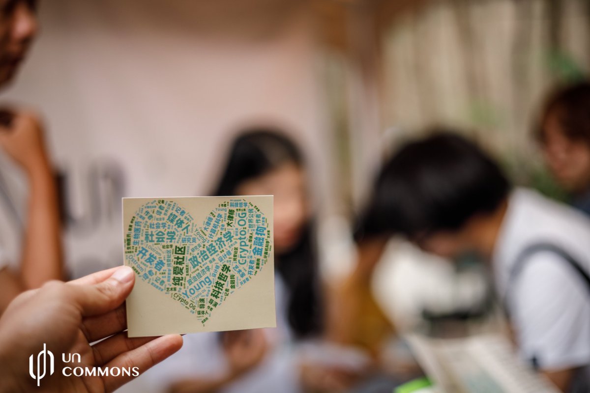 Un__commons's tweet photo. "When the online world shines into reality, it will be a dream-like connection between the online and offline worlds."
The first time setting up a booth under the name of Uncommons,
Do you still remember the first time you encountered Uncommons?
#Uncommons https://t.co/DVrsy27DLU