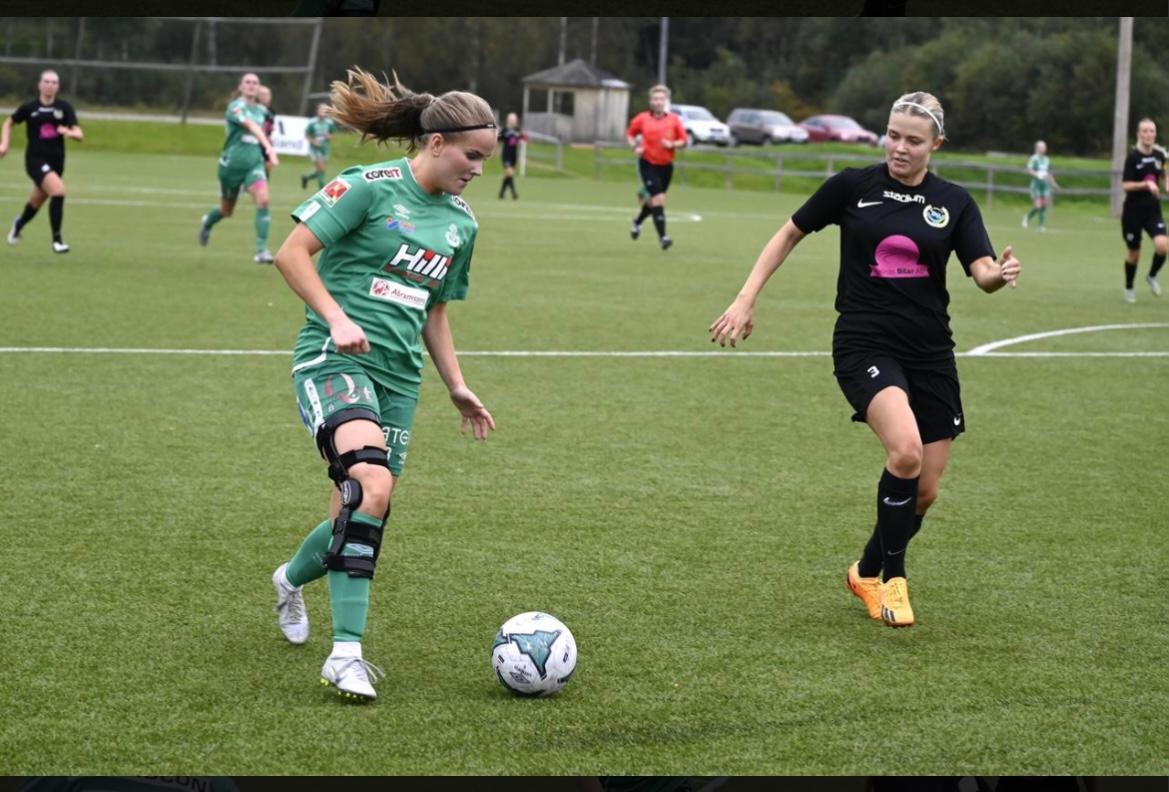 ActiveLifeFound's tweet image. Ida Zakrisson Själevads IK blev knäskadad. Efter operationen blev korsbandet instabilt. Då sökte Ida bidrag till knäortos som beviljades nyligen 'Tack snälla Active Life för all hjälp jag fick av er och för att ni hjälpte mig att få mitt knäskydd så jag kan spela fotboll igen!'