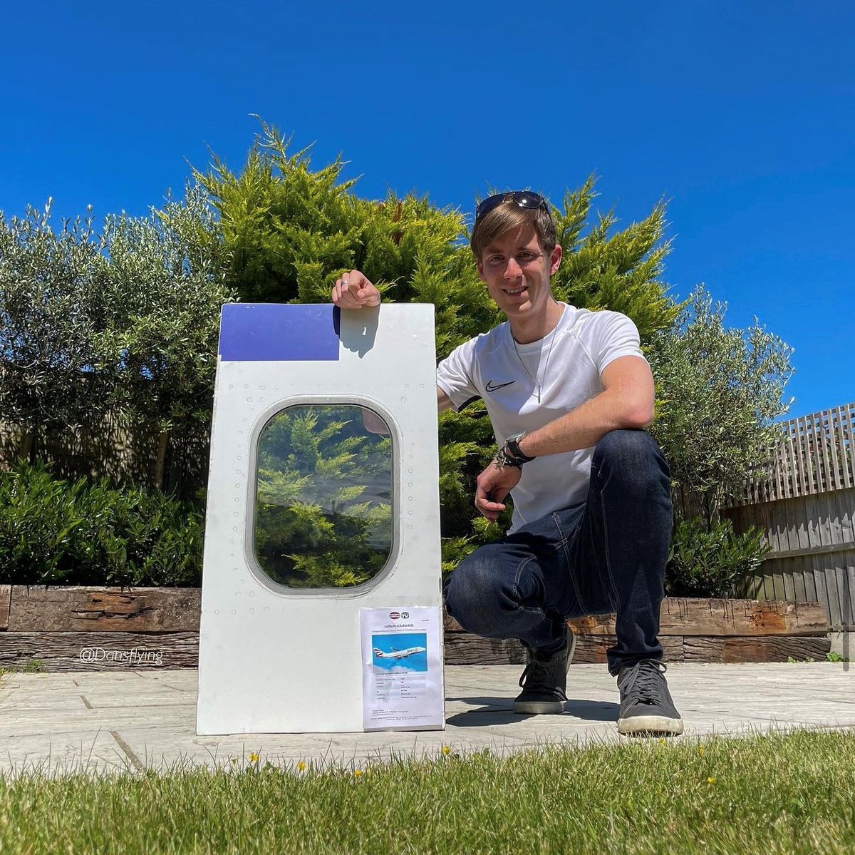 Here’s Dan’s story:
“I just had to own a piece of this particular Queen of the Skies before she was scrapped, even more so knowing there was sentimentality behind it as well, as this window would have been close to where I was sitting on my first ever 747 flight.”