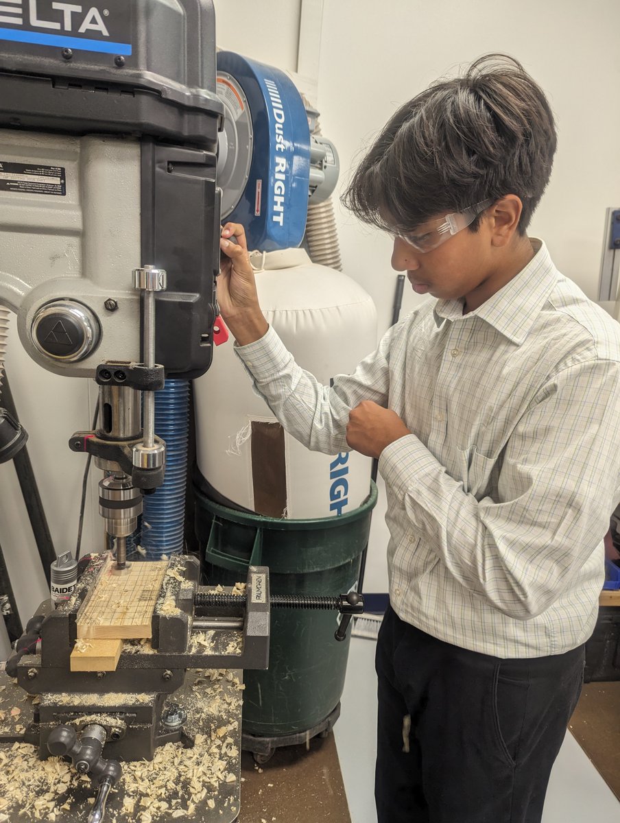 Freshmen worked diligently on their safety certifications so that they can begin building their robot that will compete 11/4 at Ramp Riot.  Thanks @FRC341MissDaisy for running this offseason event!