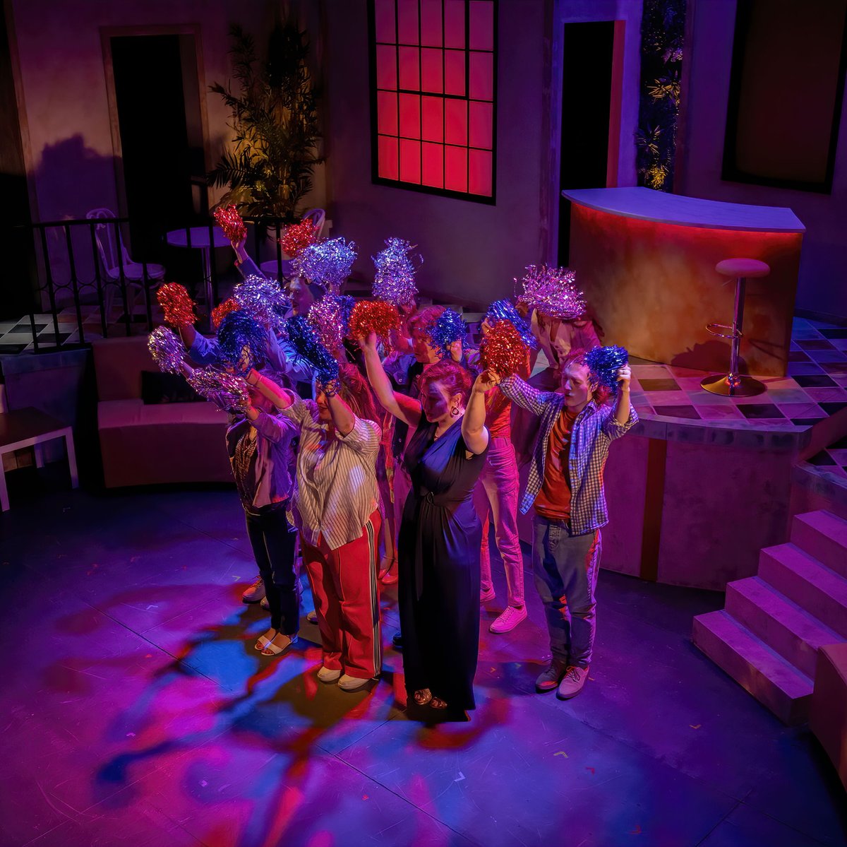 Welcome back to all new and returning students! 
#DramaSchool #RoyalAcademyOfDramaticArt #RADA #TheatreLife #LightingDesign
Company
📖 Nona Shepphard
🎨 Judith Croft
💡 Matt Leventhall
Associate 💡 Abraham Walkling-Lea
📷 Linda Carter