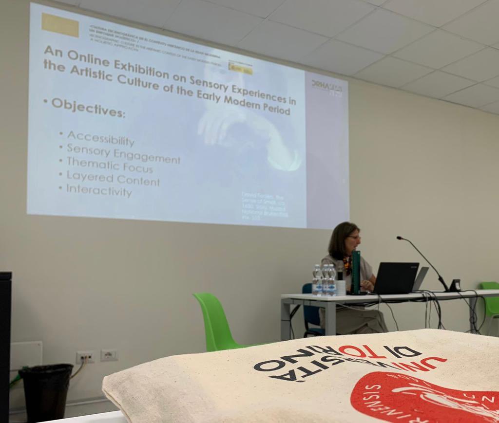 cechem_es's tweet photo. Ayer @cgonzalezroman presentaba en la conferencia del #DRHA su ponencia ‘Sensoriality, Art and Scenographic Culture in the 16-18th Centuries: An Interactive and Inclusive Innovative Online Exhibition’ 📸 https://t.co/mUNGk76UyU